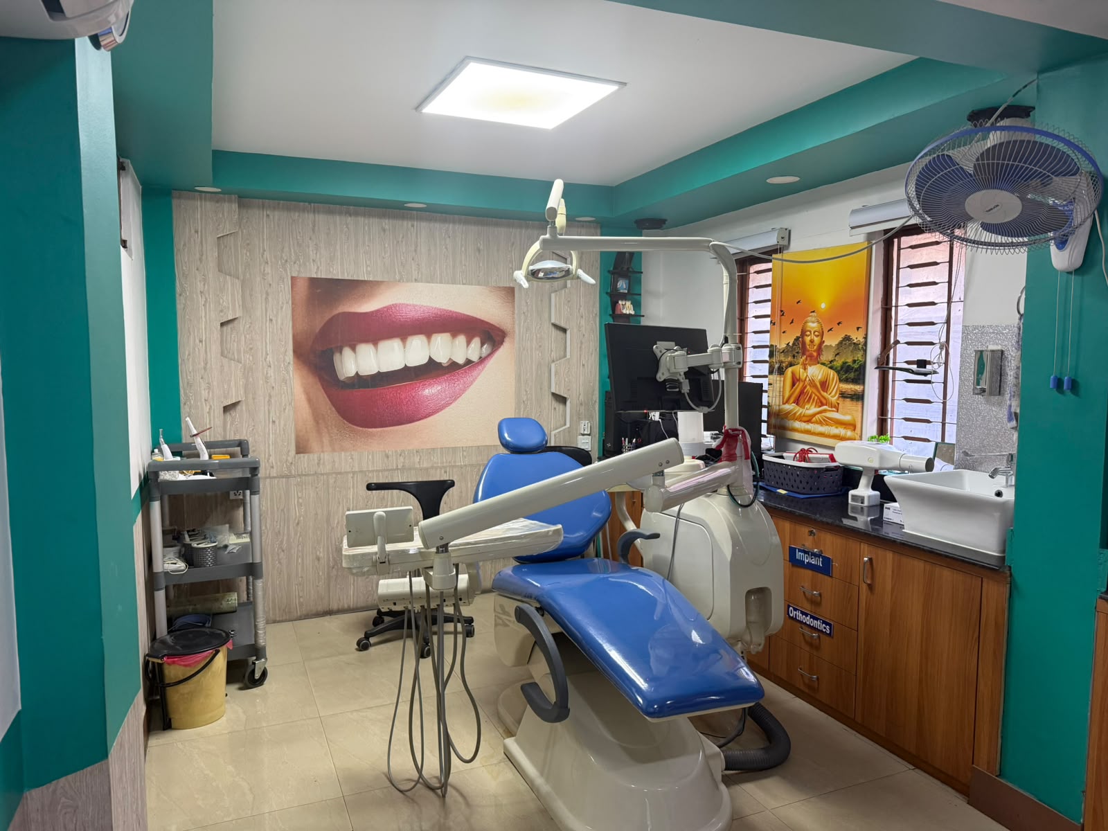 Dental chair room